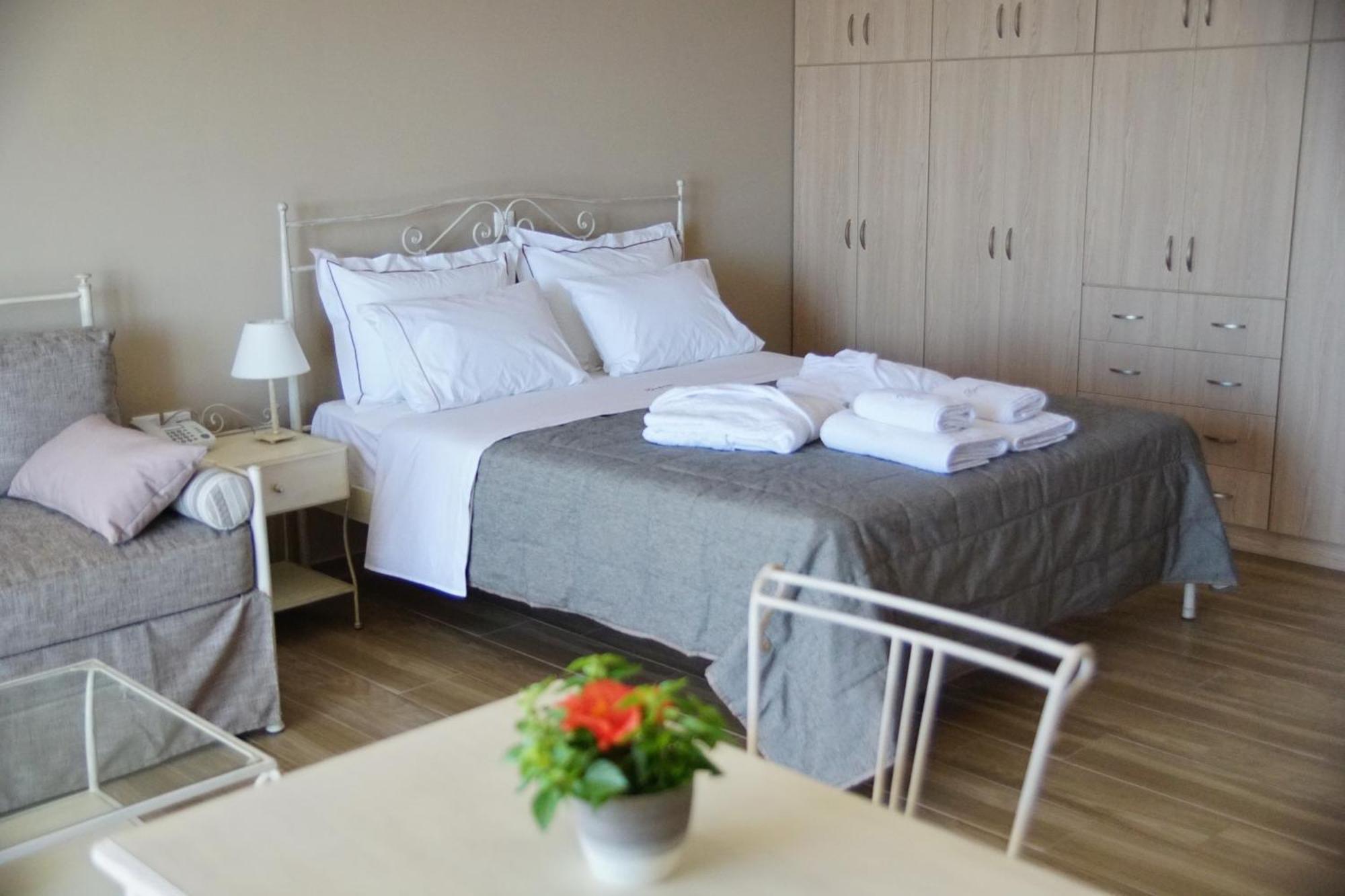 Treanto Nafpaktos Boutique Hotel Zimmer foto